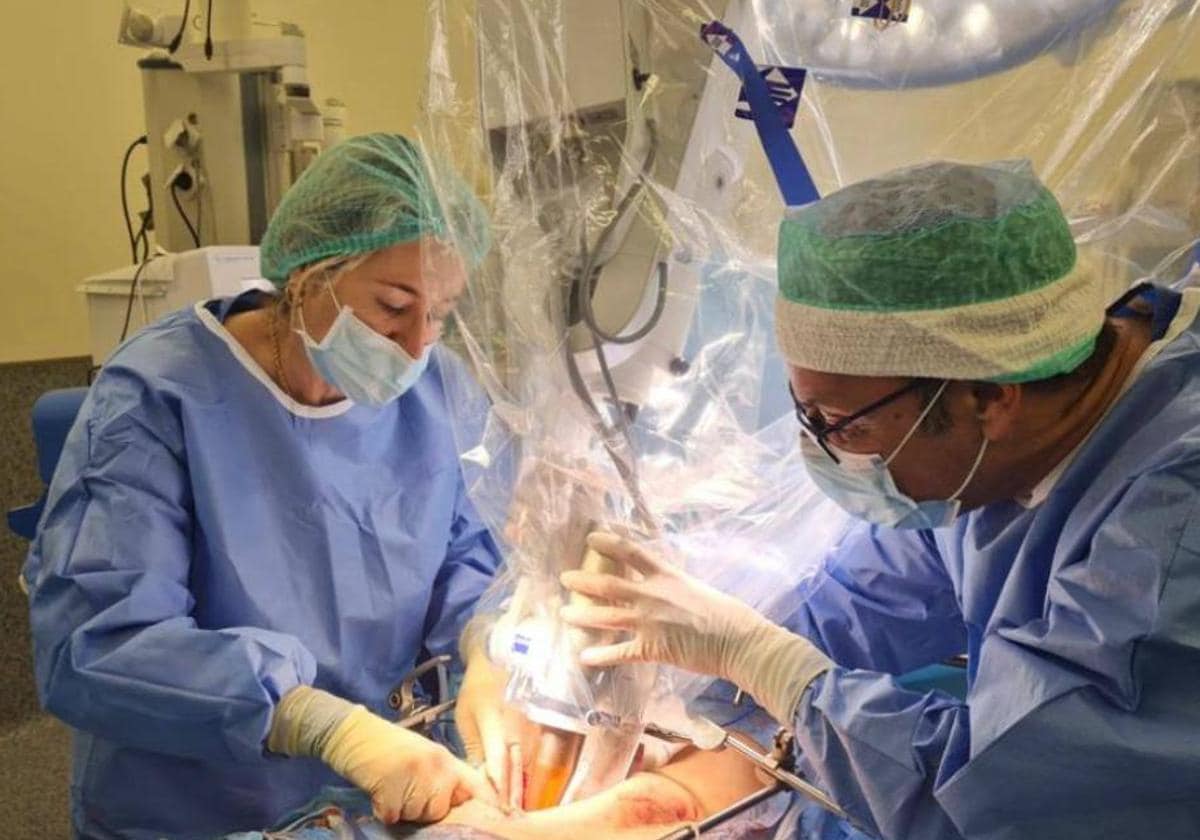 Salud El Huca Implanta Con éxito Una Nueva Técnica De Cirugía Ginecológica Para Extirpar 3562